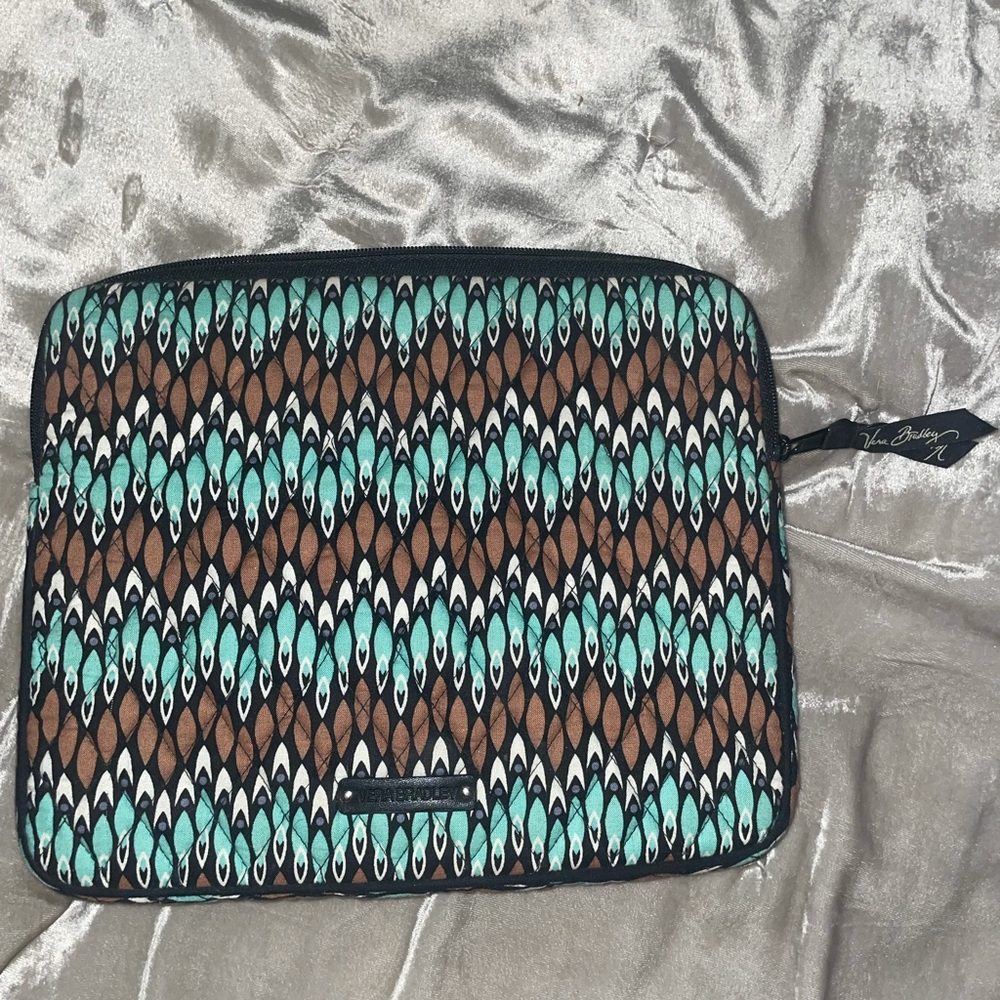 ipad case - Picture 3 of 3